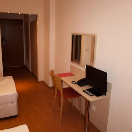 Astra 3* Szófia