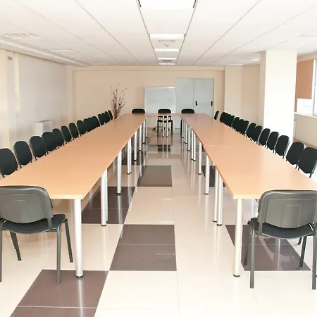 Otel Astra 3*